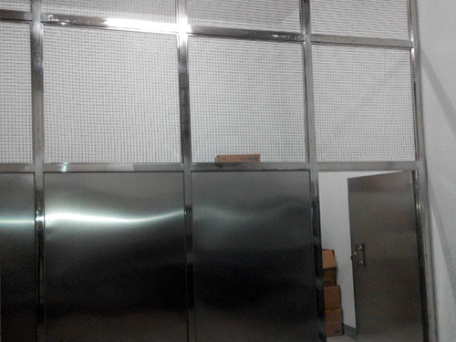 http://www.qugov.cn/index.php?s=index/show/index&id=211
